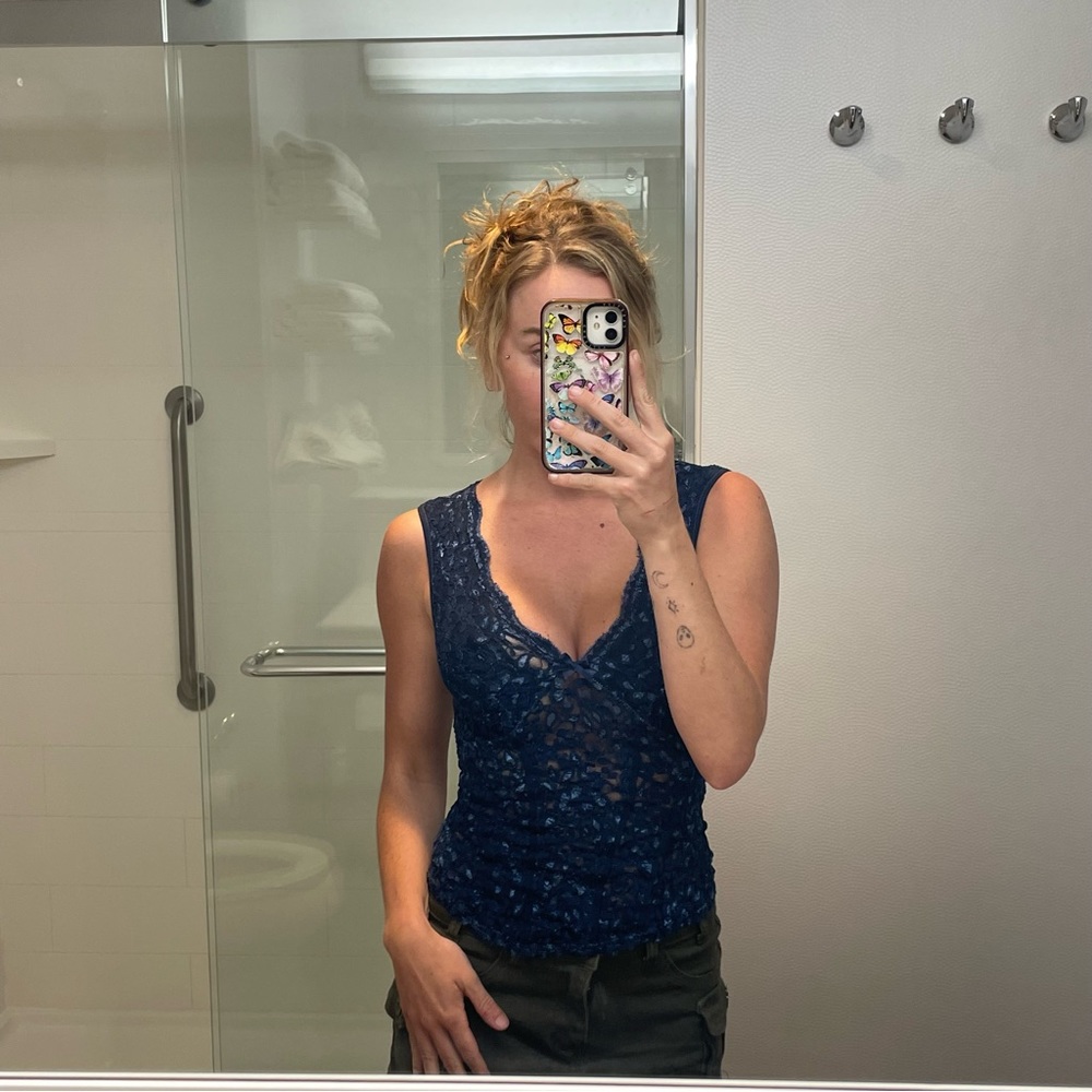 Ann Ferriday Blue Lace Top Size Small